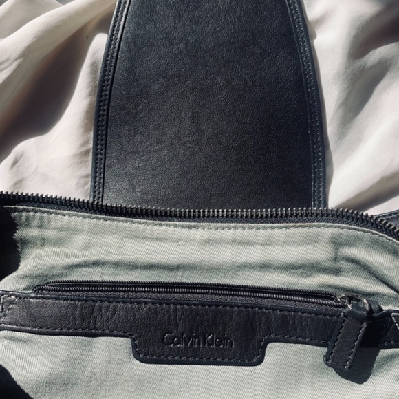 Calvin Klein Bag and Wallet - Picture 3 of 7